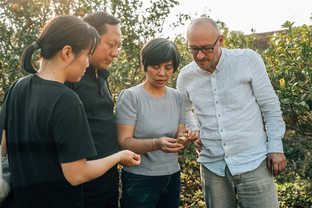 Produzenten Team von Live Forever Young